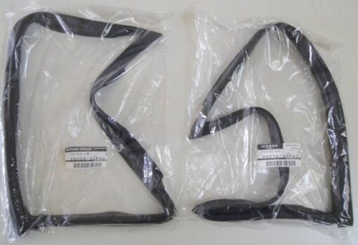 Nissan Genuine FAIRLADY Z 300ZX Z32 Headlamp End Rubber Seals - Image 2