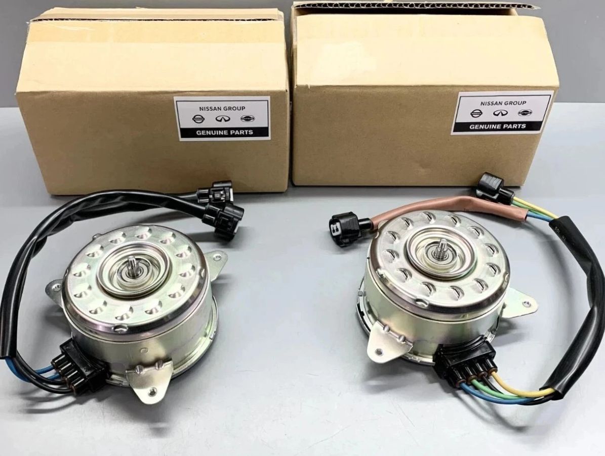 Nissan GT-R GTR R35 Cooling Fan Motor Set Genuine OEM VR38